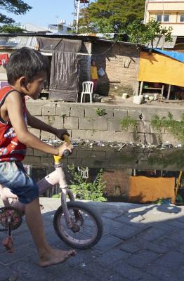 Tinja Menghantui Kita: Toilet Bersih Bukan Jaminan Aman 